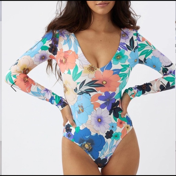 NEW O’NEILL Long Sleeve One piece Swimsuit White Pink Floral Women’s Swim Size S - Picture 1 of 16